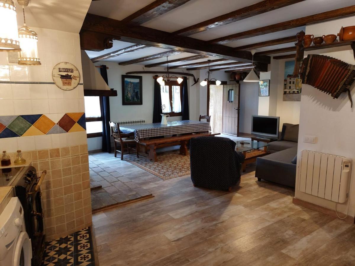 La Cocineta - Zaracatralla Alquézar Exterior foto